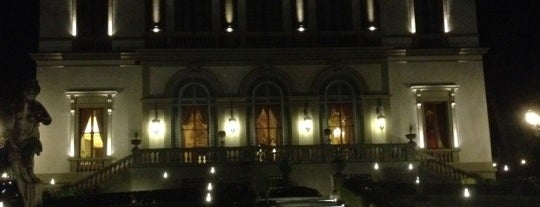 Grand Hotel Villa Cora Florence is one of ラブライブ!聖地巡礼@フィレンツェ.