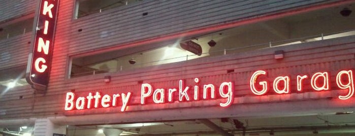 Battery Parking Garage is one of Nさんのお気に入りスポット.