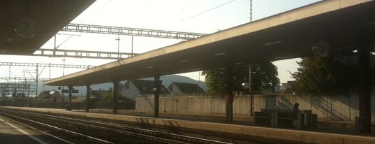 Bahnhof Lenzburg is one of Bahnhöfe Top 200 Schweiz.