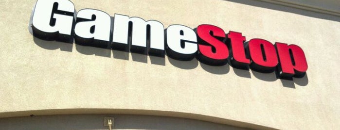 GameStop is one of Tempat yang Disukai Amy.