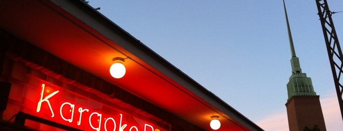 Karaoke Bar Restroom is one of สถานที่ที่ Tero ถูกใจ.