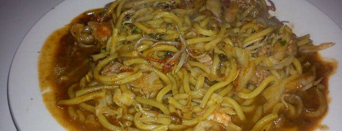 Mie Aceh Setia Budi is one of Tempat makan OK'lah.