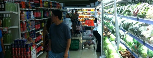 Super selectos centro usulutan is one of Supermercados Y Ferreterias.