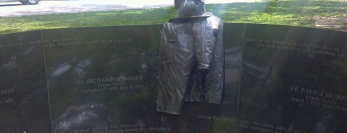 Boston Fire Fighter Memorial is one of Guide to: Boston.