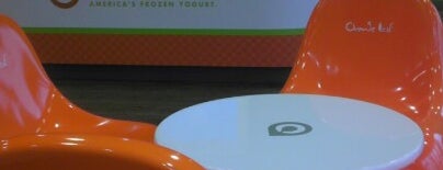 Orange Leaf Frozen Yogurt is one of Refeさんのお気に入りスポット.
