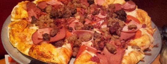 Shakey's Pizza is one of Posti che sono piaciuti a Chilango25.