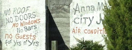 Anna Maria City Jail is one of Lizzie’s Liked Places.