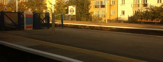 Norwood Junction Railway Station (NWD) is one of London Overground - East London Line.