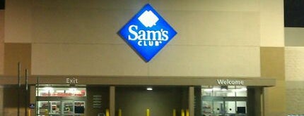 Sam's Club is one of Tempat yang Disukai José.