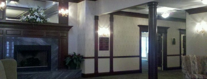 Manor House Banquet & Conference Center is one of Tempat yang Disukai John.