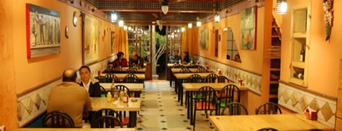 Bistrô Restaurante is one of สถานที่ที่ Michelle ถูกใจ.