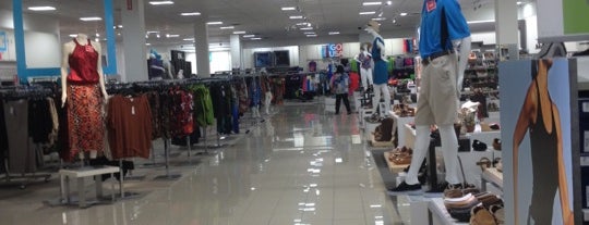 JCPenney is one of Lugares favoritos de Greg.