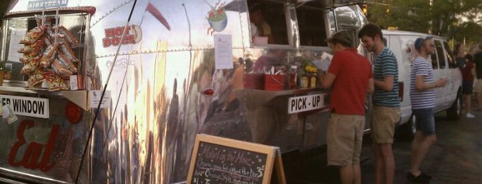 Mabel On The Move is one of Indy Food Trucks.
