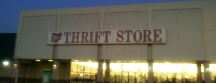 Ohio Thrift Stores is one of Lieux sauvegardés par Kemi.