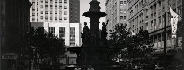 Fountain Square is one of Surviving Historic Buildings in Cincinnati.