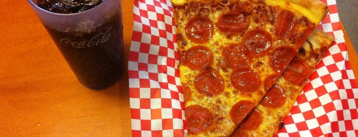 Straight From New York Pizza is one of Portland.