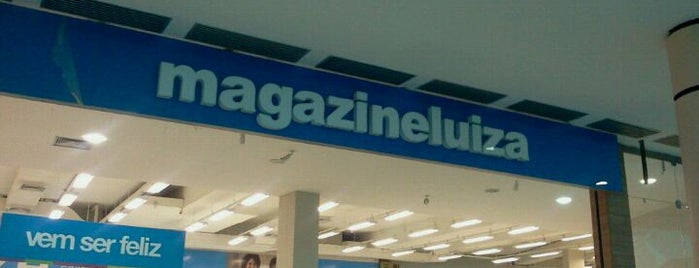 Magazine Luiza is one of สถานที่ที่ Raquel ถูกใจ.