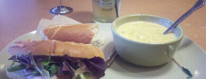 Panera Bread is one of Sugarland Top Food Places.