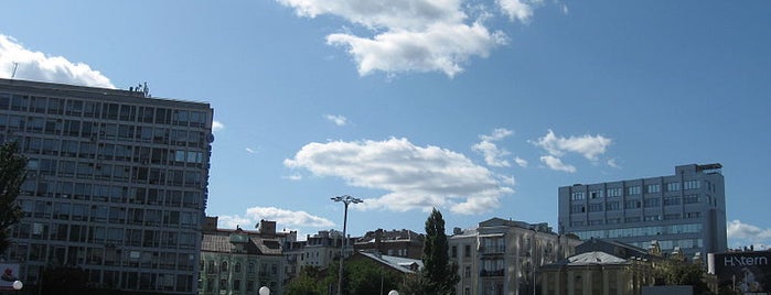 Sportyvna Square is one of Площади города Киева.