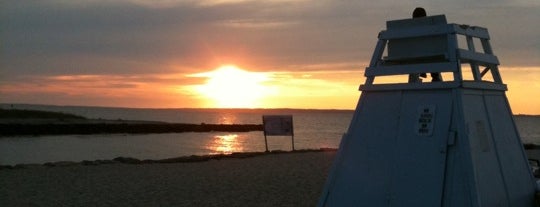 Tashmoo Beach is one of Martha's Vineyard.