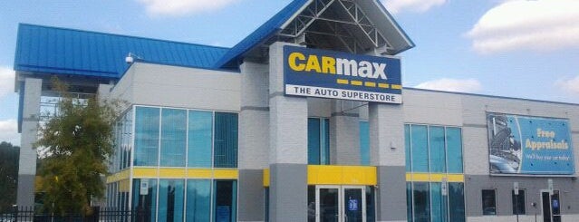 CarMax is one of Kellyさんのお気に入りスポット.