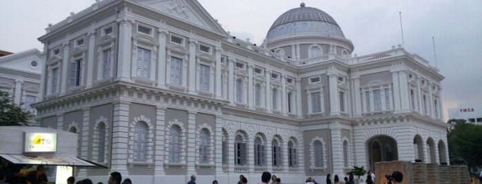 National Museum of Singapore is one of Singapura.