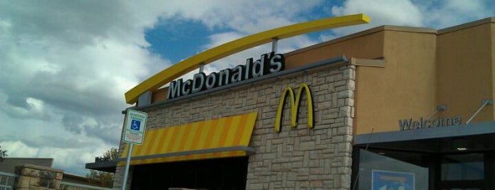 McDonald's is one of Orte, die Fabian gefallen.