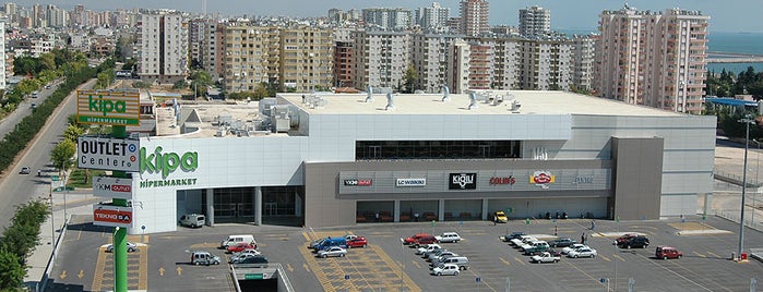 Kipa Outlet Center is one of Alışveriş Merkezleri (Shopping Centers).