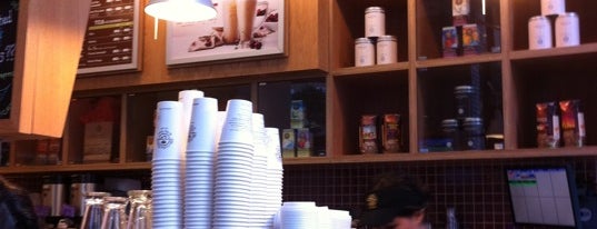 The Coffee Bean & Tea Leaf is one of The Best in San Francisco.