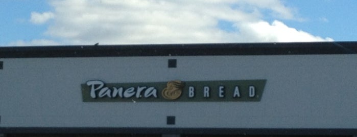 Panera Bread is one of Orte, die Laura gefallen.