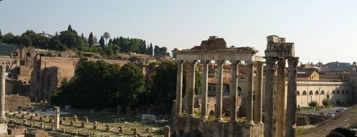 Roman Forum is one of Top 50 Check-In Venues Lazio.