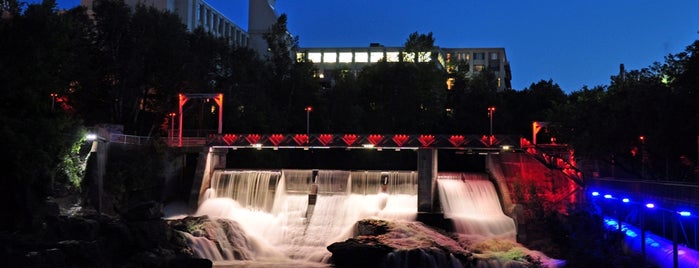 Sentier illuminé de la gorge de la rivière Magog is one of Sherbrooke #4sqCities.