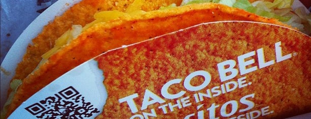 Taco Bell is one of สถานที่ที่ Trudy ถูกใจ.