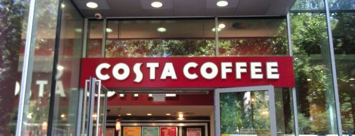 Costa Coffee is one of Dog friendly Budapest.