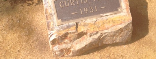 Curtis Park is one of Lieux qui ont plu à Skip.