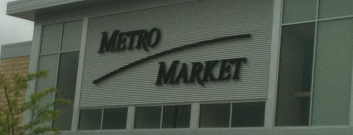 Metro Market is one of สถานที่ที่ Mark ถูกใจ.