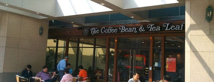 커피빈 is one of The Coffee Bean & Tea Leaf (커피빈).
