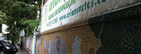 Criancartes is one of Locais curtidos por Veronica.