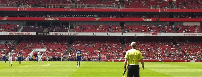 Emirates Stadium is one of Places that are fun.