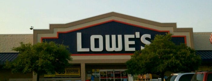 Lowe's is one of Charles 님이 좋아한 장소.