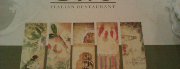 Olio Italian Restaurant is one of Lugares favoritos de Nawal.