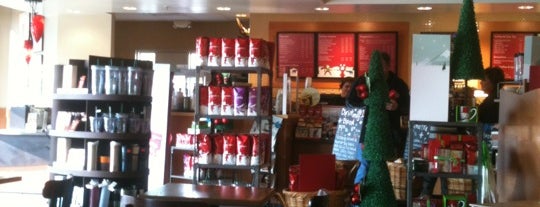 Starbucks is one of Lugares favoritos de Vick.