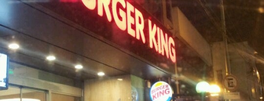Burger King is one of Locais curtidos por Jessica.