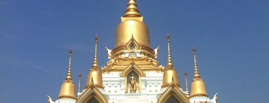 Wat Thai Kushinagar is one of Incredible India.