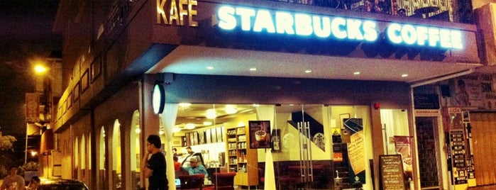Starbucks is one of Lugares favoritos de Jimmy.
