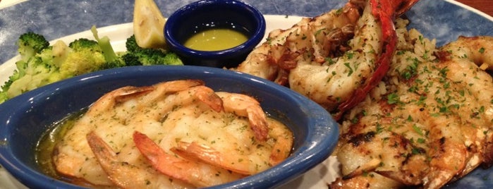 Red Lobster is one of The 7 Best Places for Shrimp Skewers in Austin.