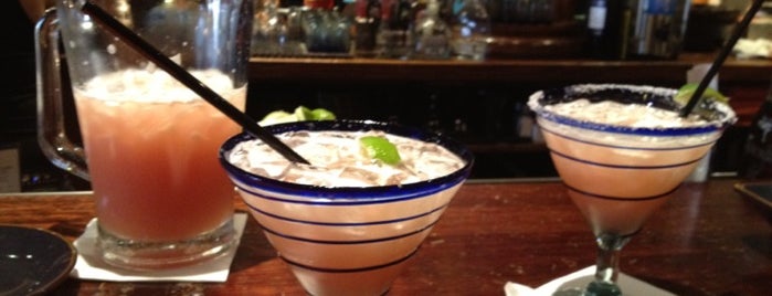 Rocco's Tacos and Tequila Bar is one of Posti che sono piaciuti a David.