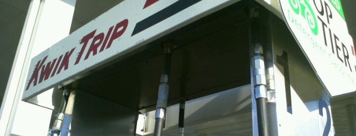 KWIK TRIP #384 is one of Tempat yang Disukai Consta.