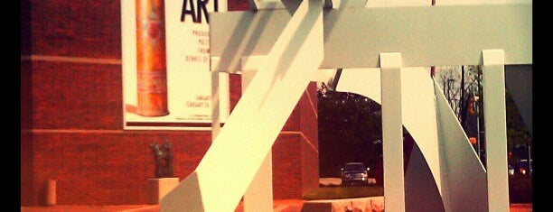 Fort Wayne Museum of Art is one of Association of Indiana Museums.