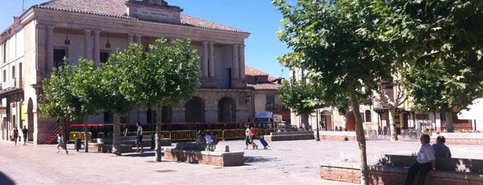 Plaza Mayor de Toro is one of สถานที่ที่ Alberto ถูกใจ.